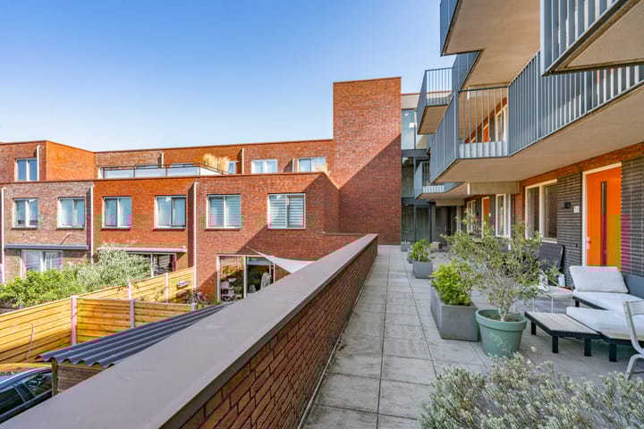 Foto 25 van Lange Vijfmatlaan 78