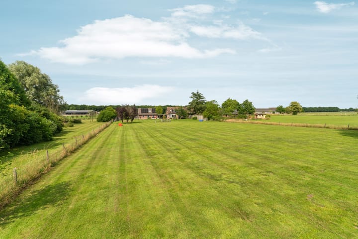 Foto 2 van Polveensweg 9