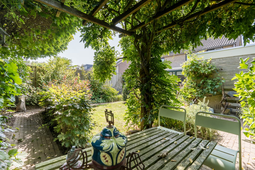 Photo 38 of Ernst Casimirstraat 3