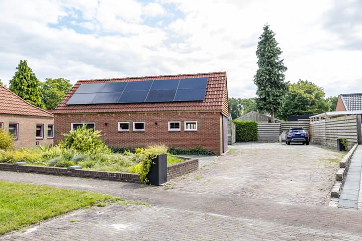 Foto 12 van Molenstraat 2