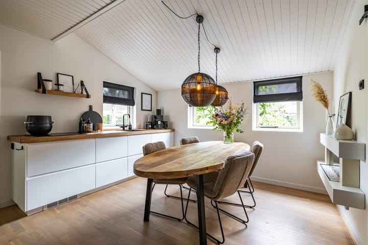 Foto 20 van Molenstraat 2