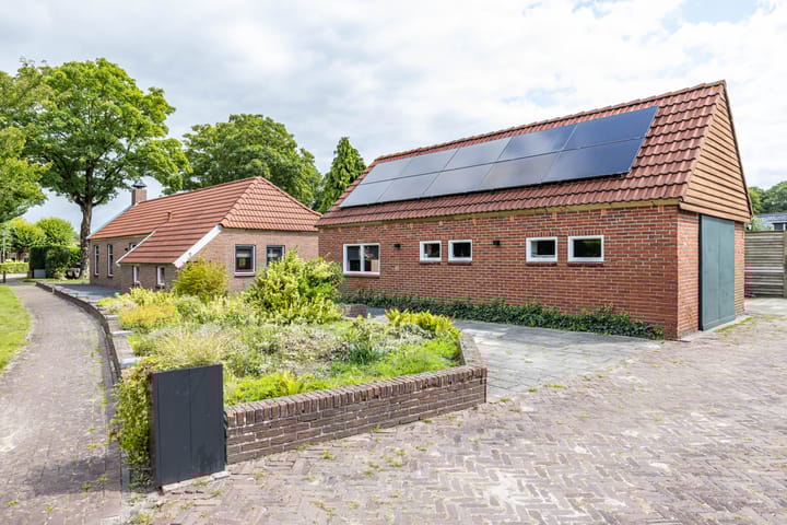 Foto 13 van Molenstraat 2