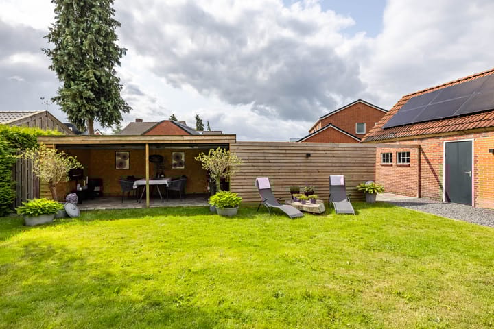 Foto 62 van Molenstraat 2