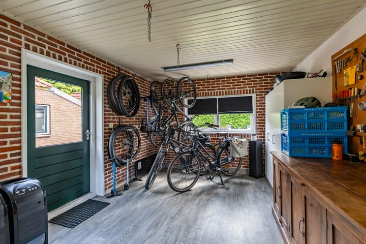 Foto 69 van Molenstraat 2