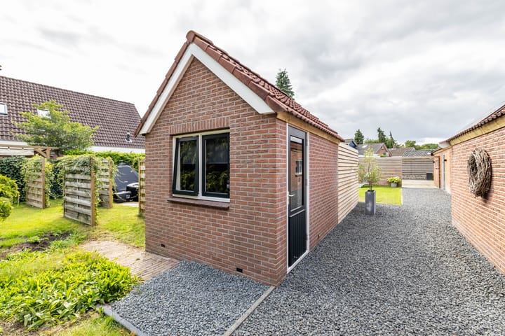 Foto 73 van Molenstraat 2