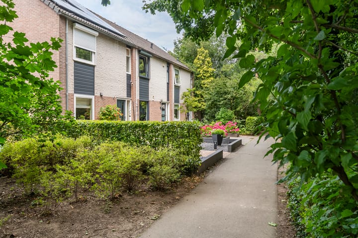 Foto 5 van Lange Akker 84