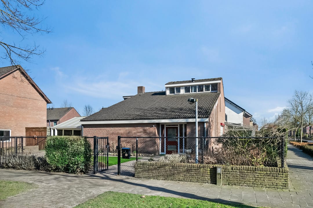 Photo 2 of Meester Hertsigstraat 2