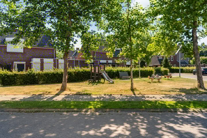 Photo 46 of Eigen Erf 3