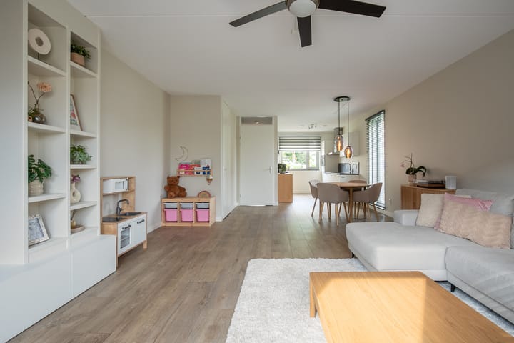 Photo 4 of Schout Wylerstraat 24