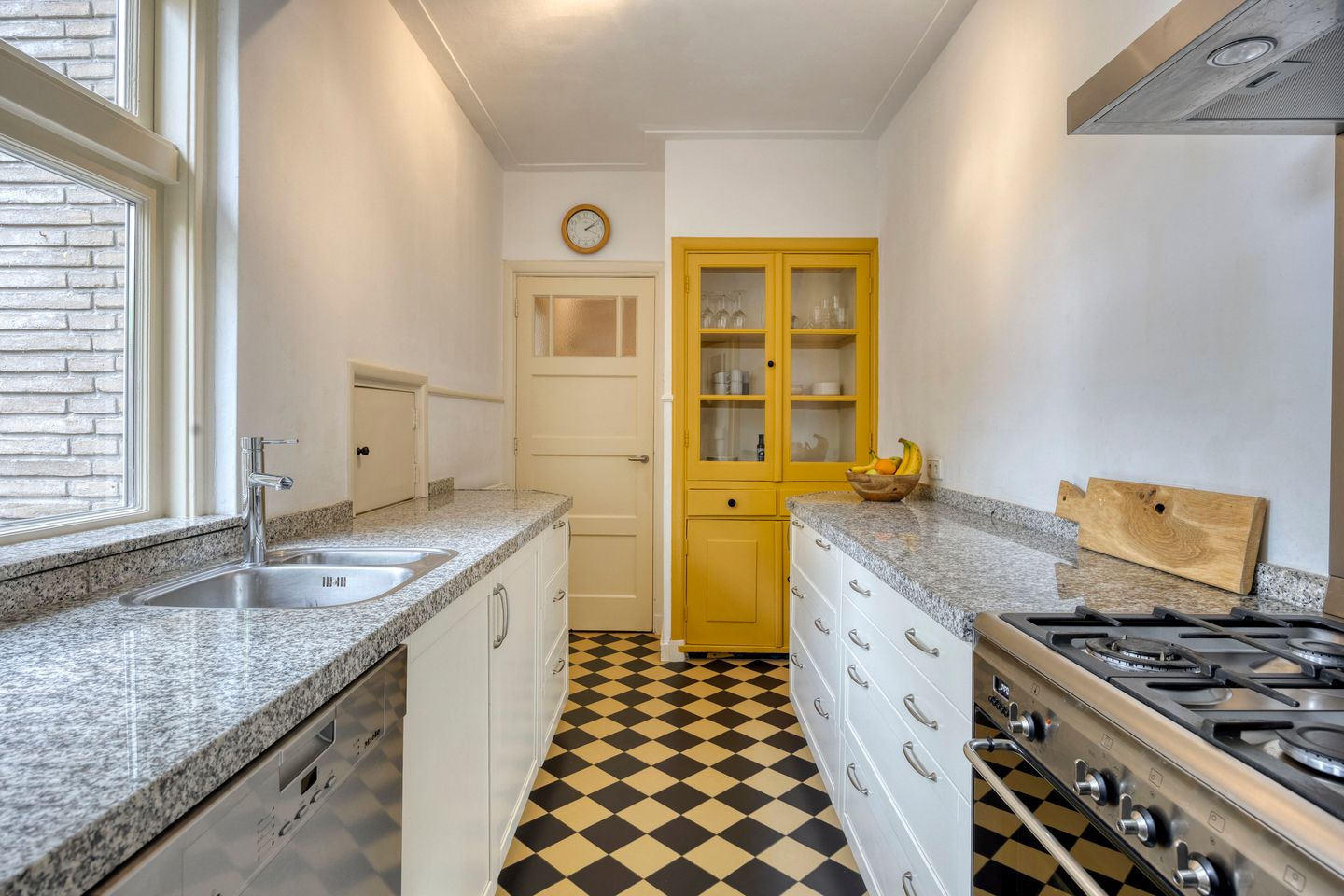 Foto 19 van Oosterhoutstraat 36