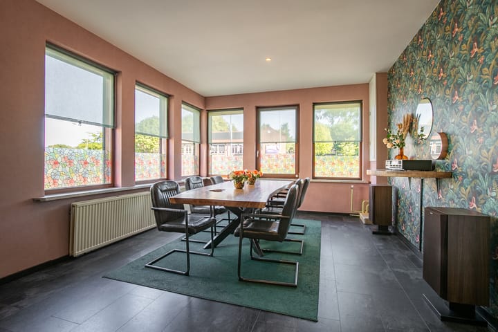 Twee-onder-één-kap te koop: Moltweg 52, Landgraaf