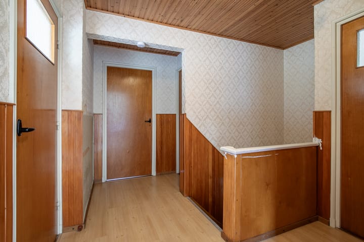 Twee-onder-één-kap te koop: Moltweg 52, Landgraaf