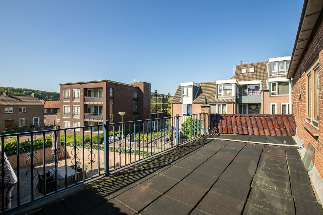 Foto 17 van Moltweg 52