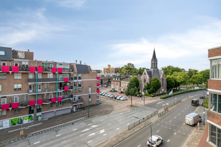 Photo 43 of Kasteel-Traverse 202