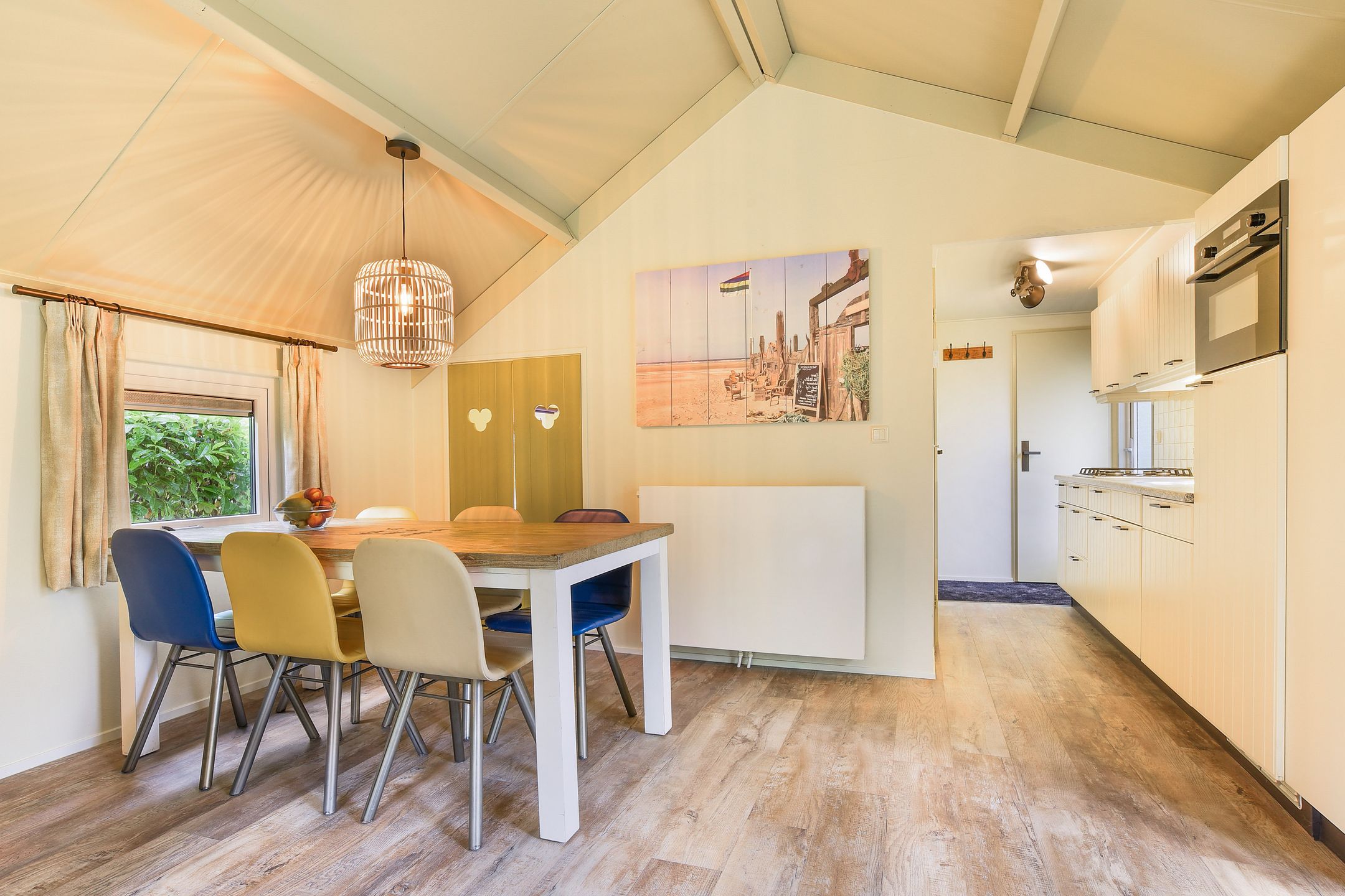 3-bedroom freehold villa in Midsland — photo 5 of 5