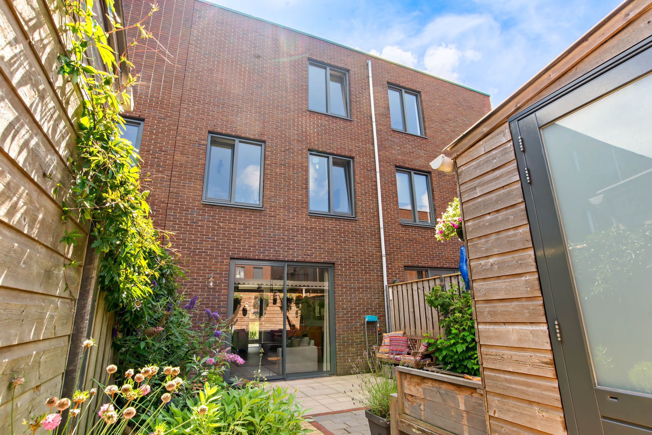 Foto 18 van Radarstraat 129