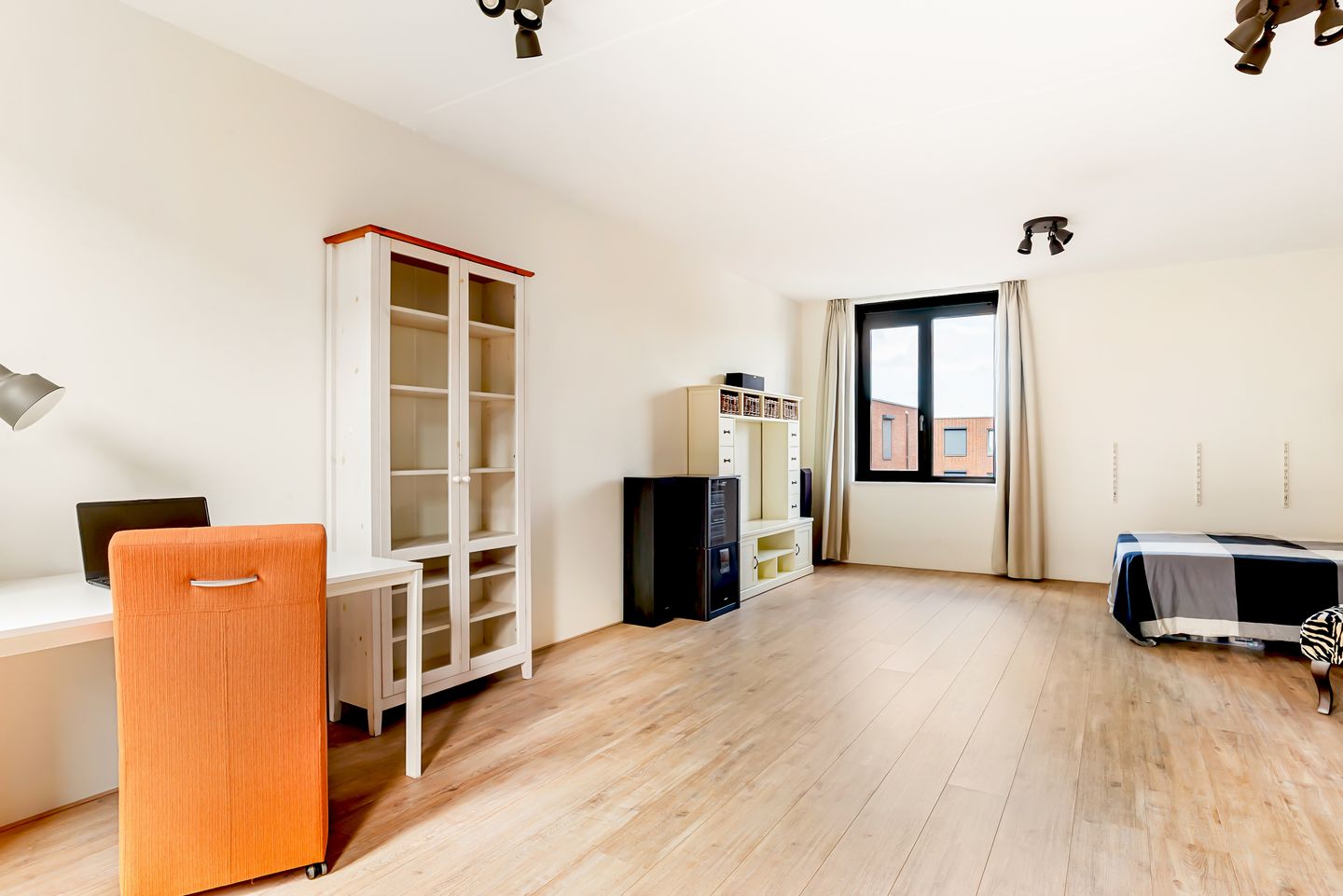 Foto 49 van Radarstraat 129