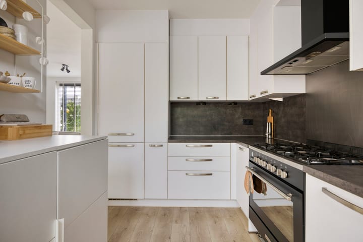 Foto 4 van Peter Benoitstraat 19