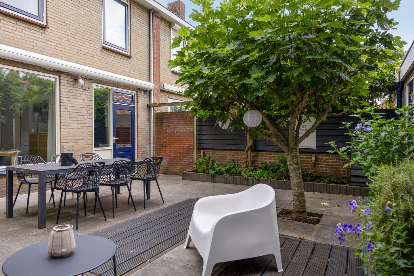 Photo 20 of Peter Benoitstraat 19