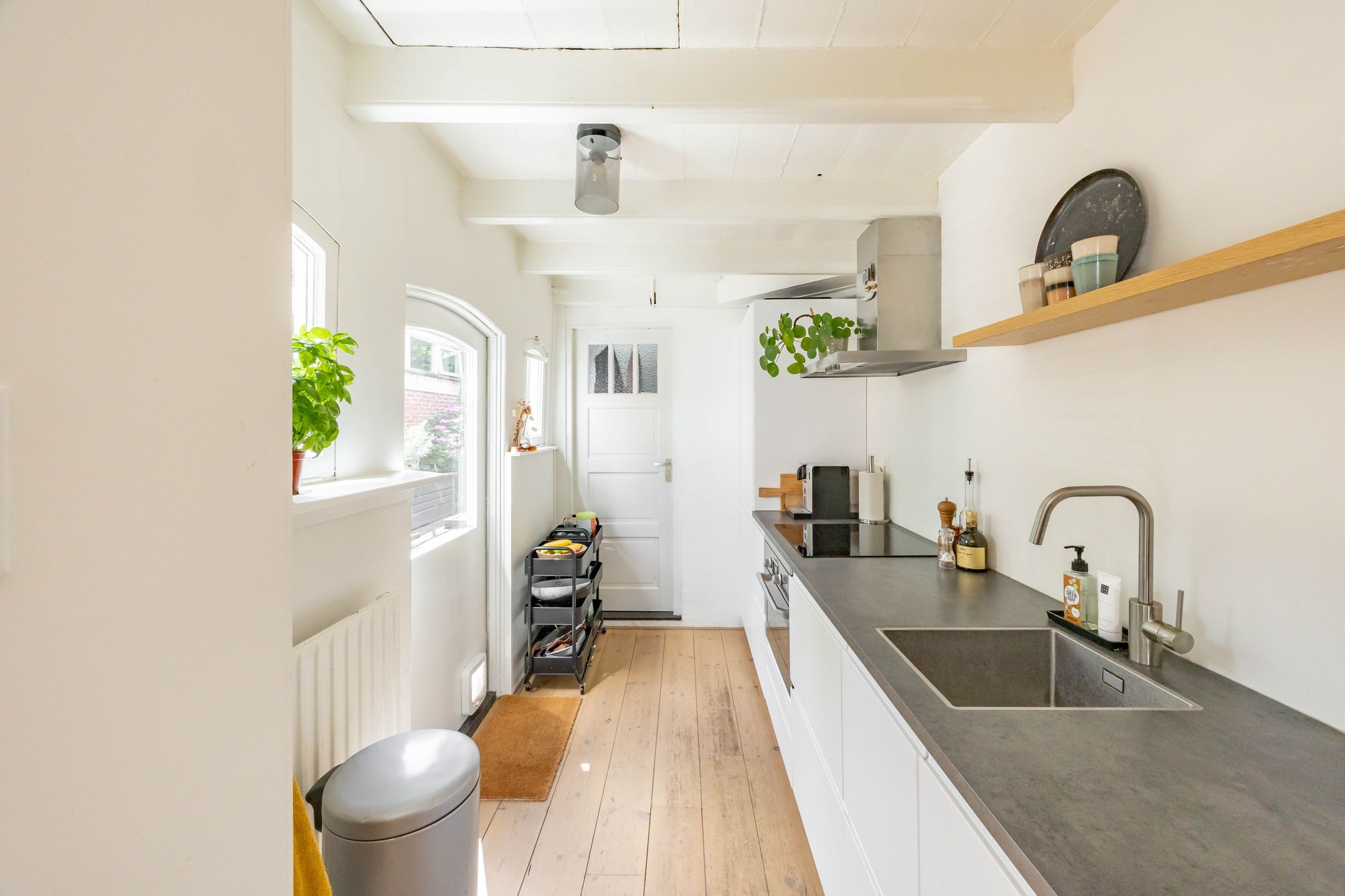 Photo 9 of Selwerderstraat 20