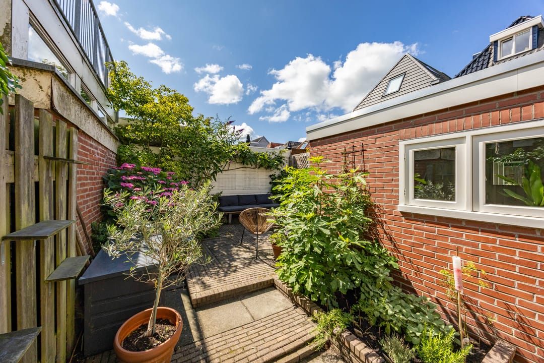 Photo 32 of Selwerderstraat 20