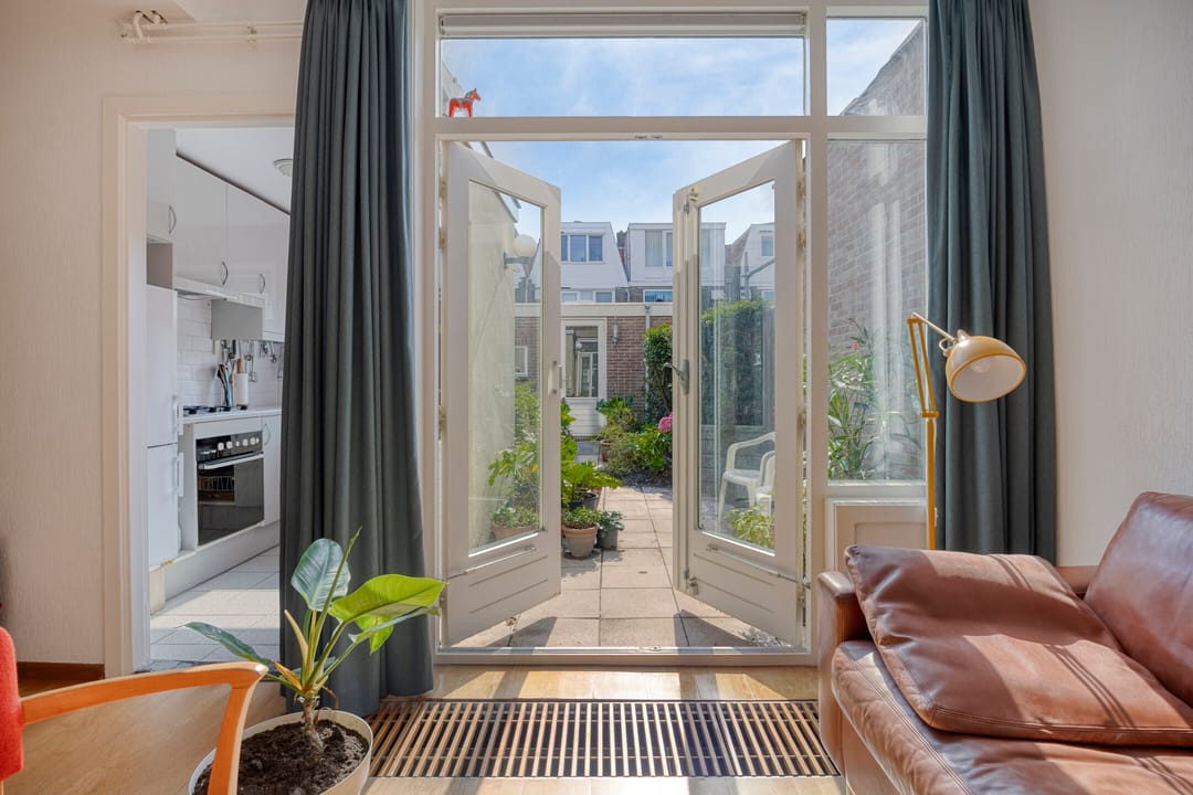 Photo 11 of Cosijnstraat 20