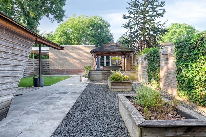 Photo 42 of Merelhof 16