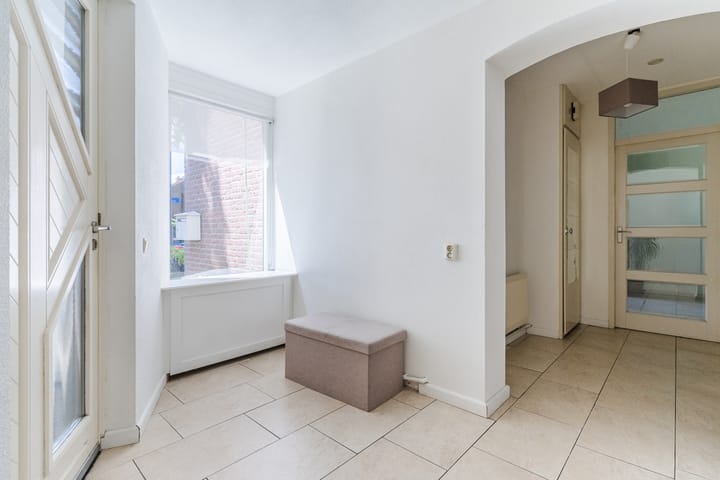 Foto 12 van Koningin Julianaweg-Zuid 3-B