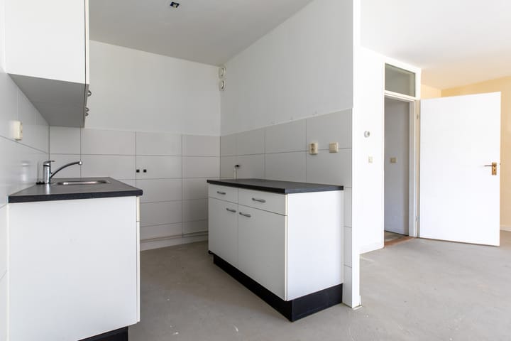 Foto 3 van Romeinenplein 4