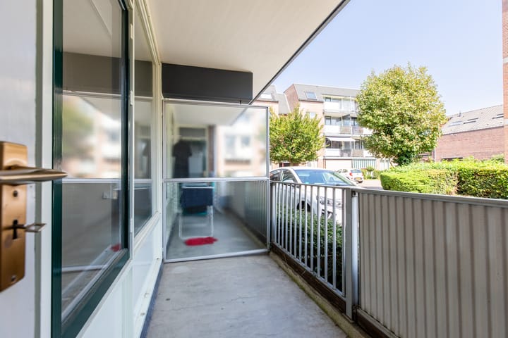 Foto 9 van Romeinenplein 4