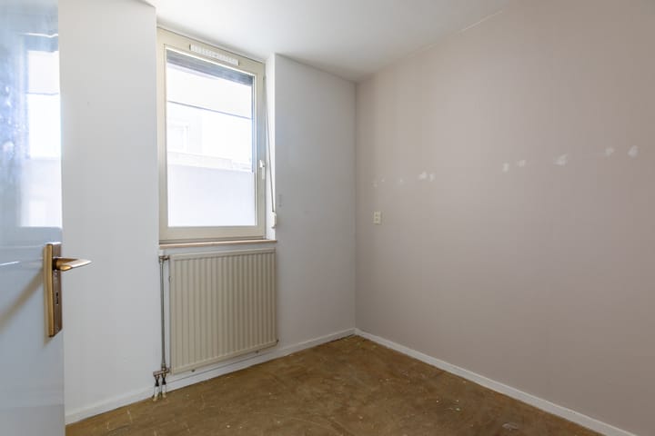 Foto 13 van Romeinenplein 4