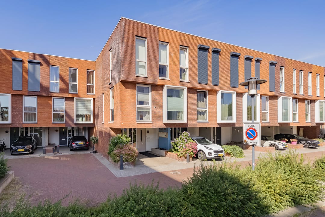 Foto 1 van Pruimenboomplein 11