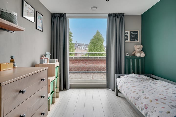 Foto 16 van Middellaan 30