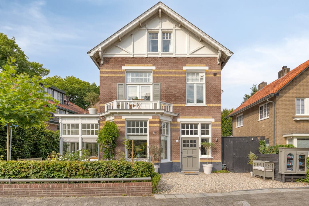 Photo 1 of Bandalaan 1