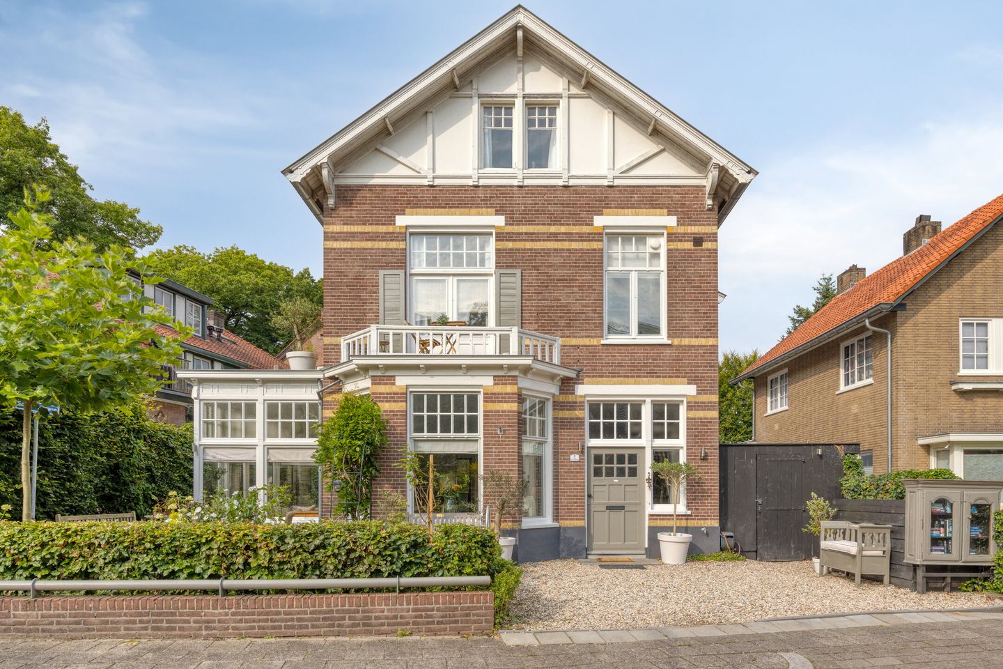 Photo 1 of Bandalaan 1