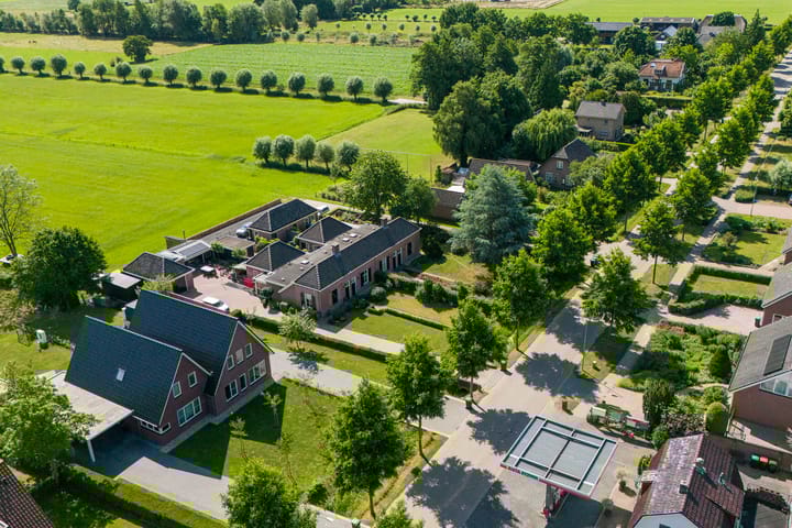 Photo 4 of Middendijk 48