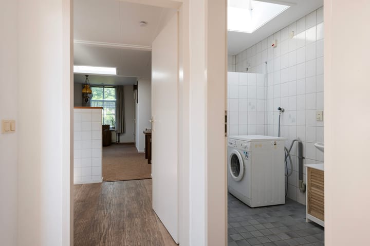 Photo 19 of Middendijk 48