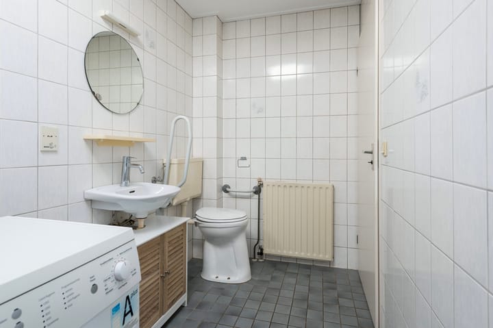 Photo 21 of Middendijk 48