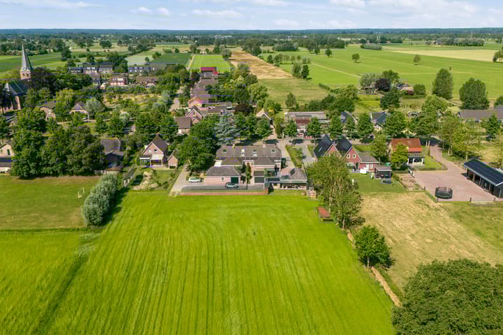 Photo 37 of Middendijk 48