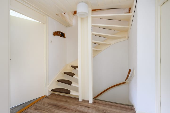 Foto 15 van Vogelplantsoen 77