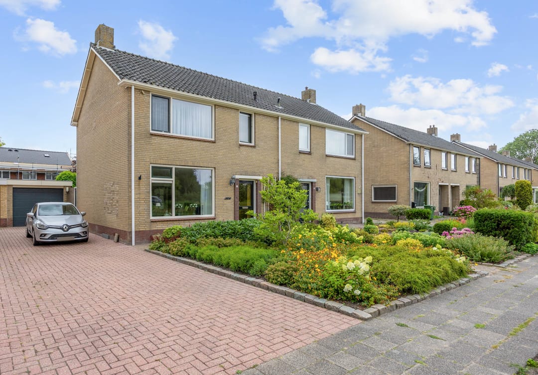 Photo 53 of Prinses Beatrixstraat 11