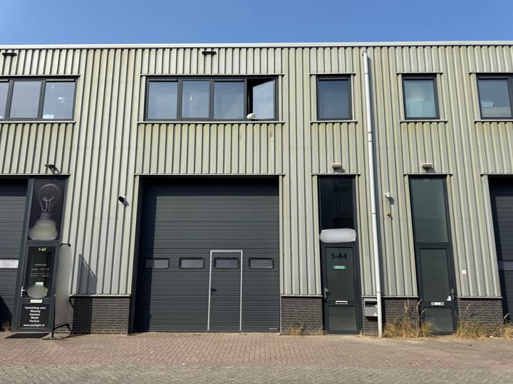 Neerloopweg 5-A4, Breda