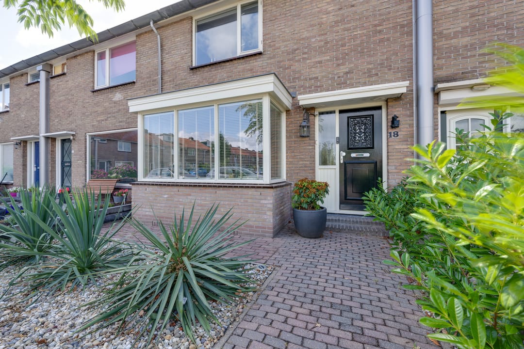 Foto 2 van Gasinjetstraat 18