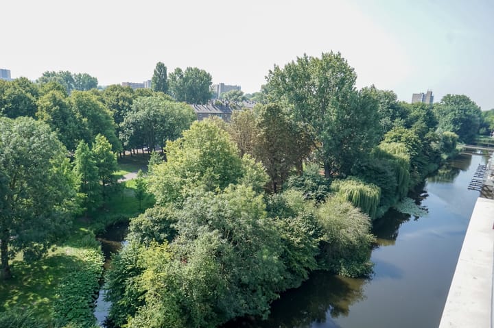 Foto 25 van Osdorper Ban 649