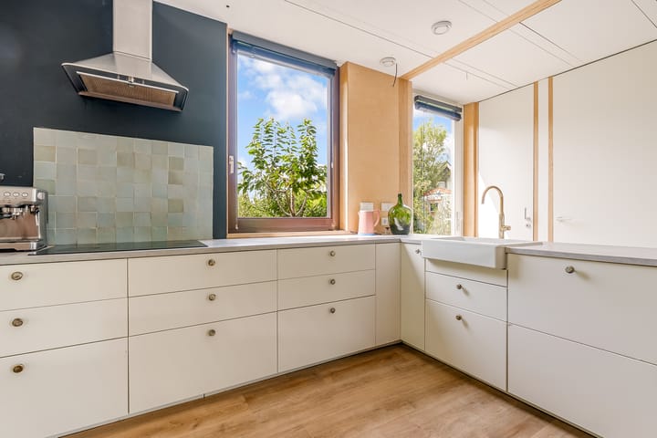 Foto 13 van John Lockeweg 17