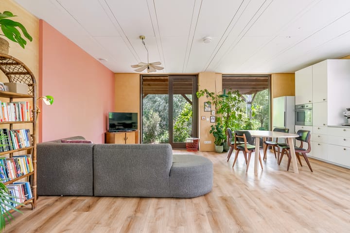 Foto 3 van John Lockeweg 17