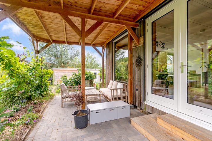 Foto 29 van John Lockeweg 17