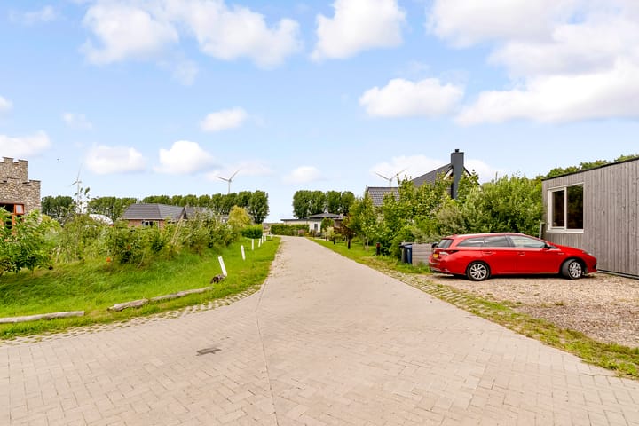 Foto 44 van John Lockeweg 17