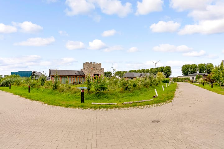 Foto 45 van John Lockeweg 17