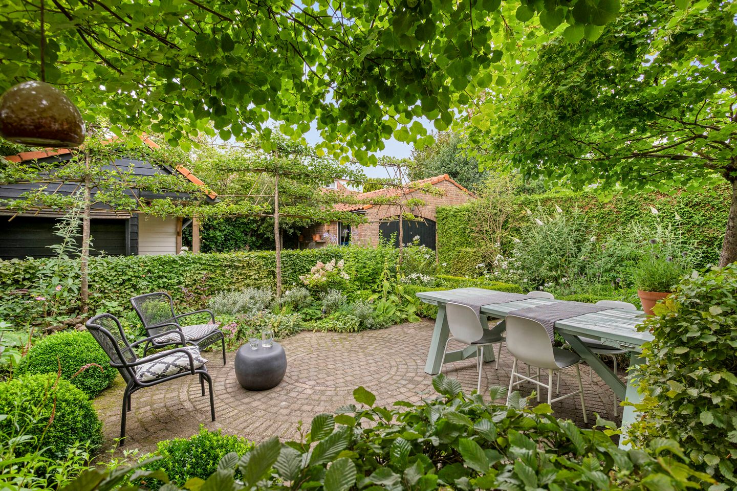 Photo 4 of Ambonstraat 9